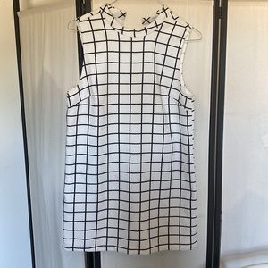 Forever21 mini dress, plaid black and white shift dress Size 8